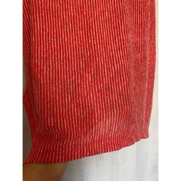 Soft Surroundings Dione Red Poppy Stripe Tee  Women S Knit Top Tunic - Picture 7 of 15